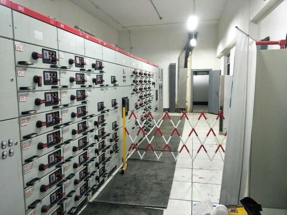 常州服务中心-中海宏洋物业中海凤凰熙岸10kV配电房凌晨完成预试维保